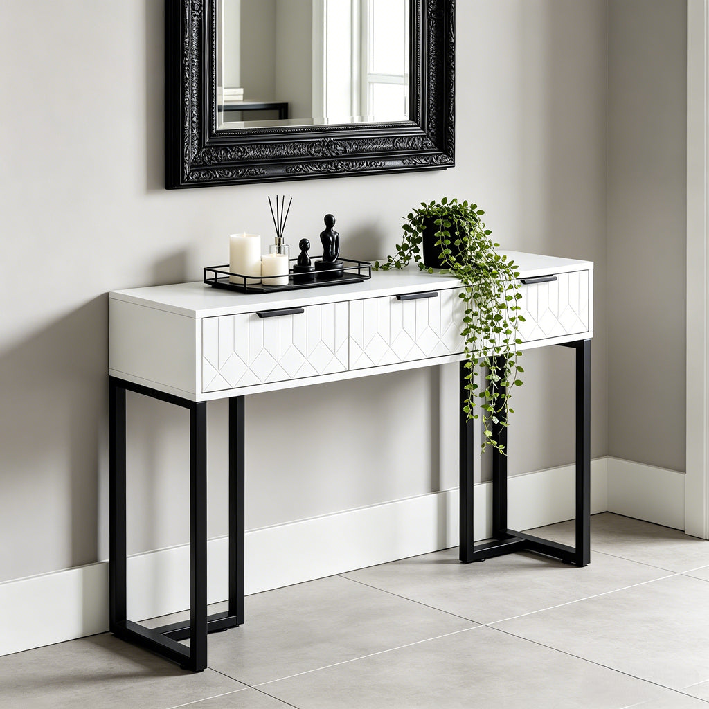 [variant:N852P470448B] White+Black image 21