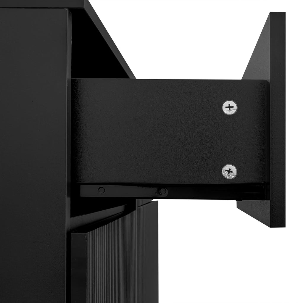 [variant:GA0009B] Black image 31