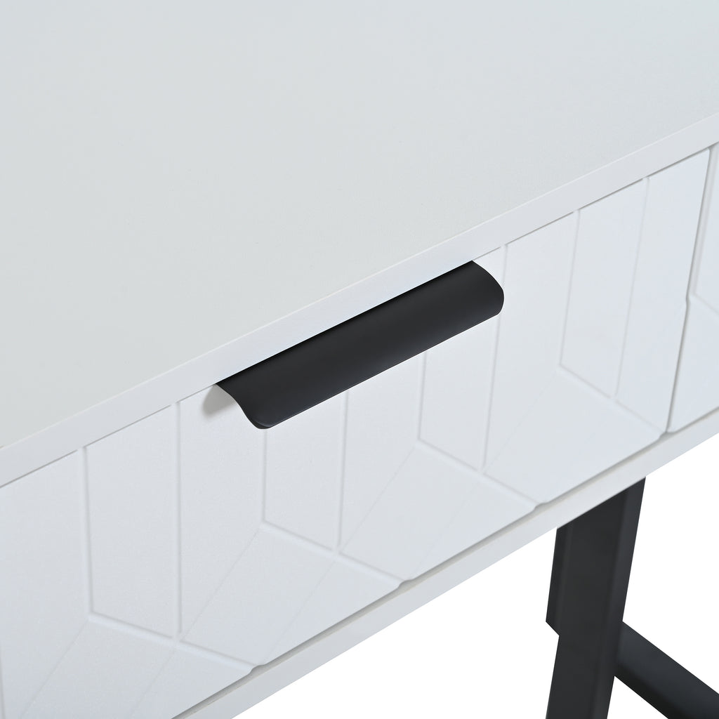[variant:N852P470448B] White+Black image 8
