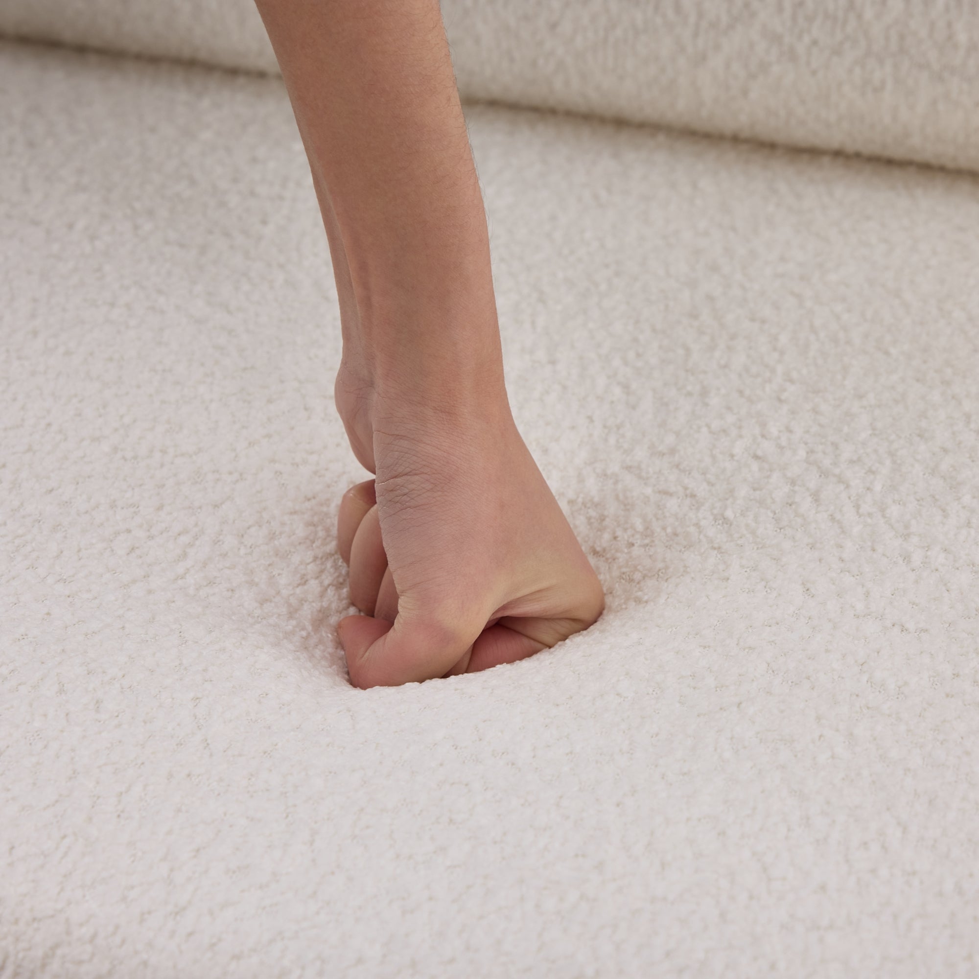 [variant:W5031P476711] Oversized Bouclé Dining Bench image 11