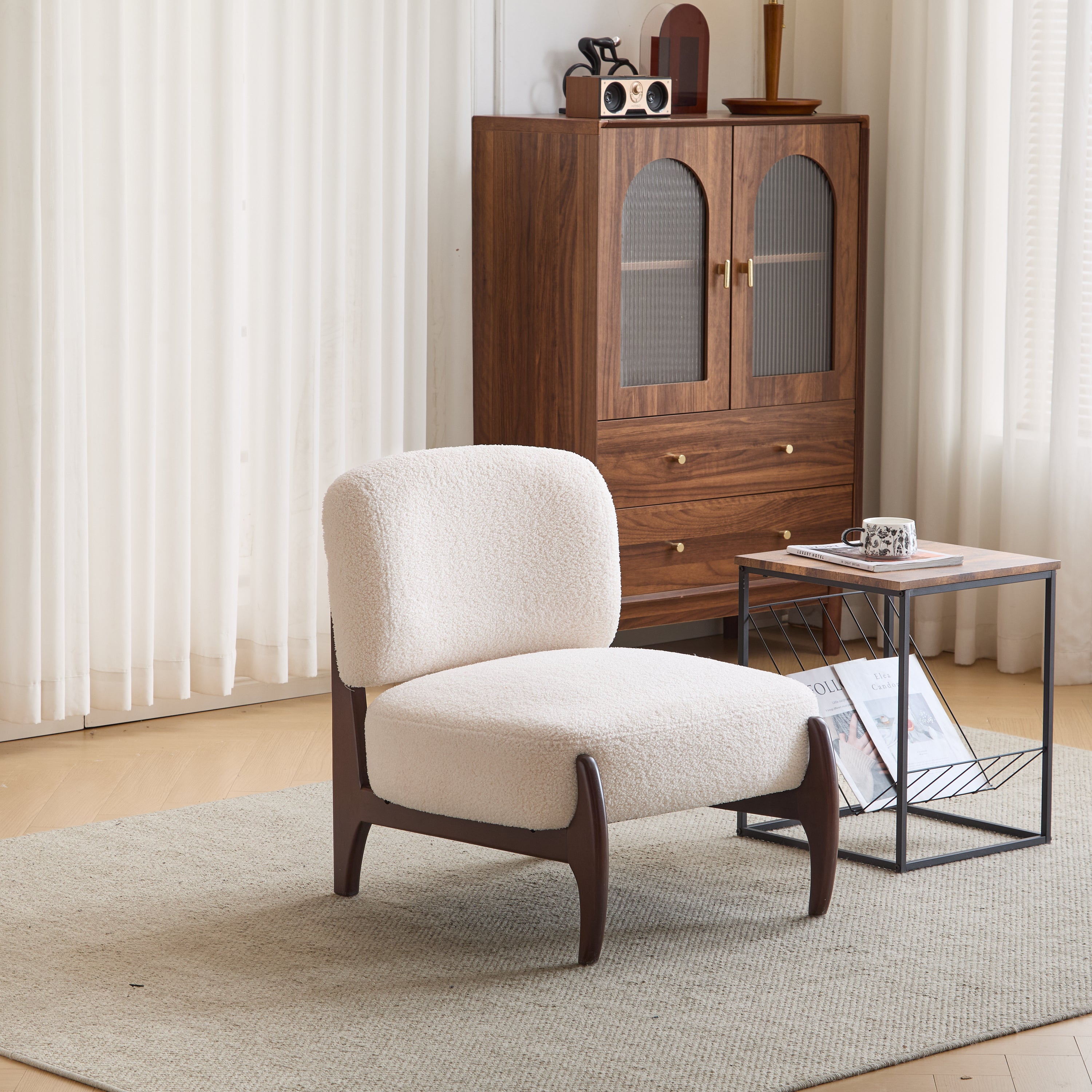 [variant:N913P495912B] Modern Boucle Lounge Chair image 1