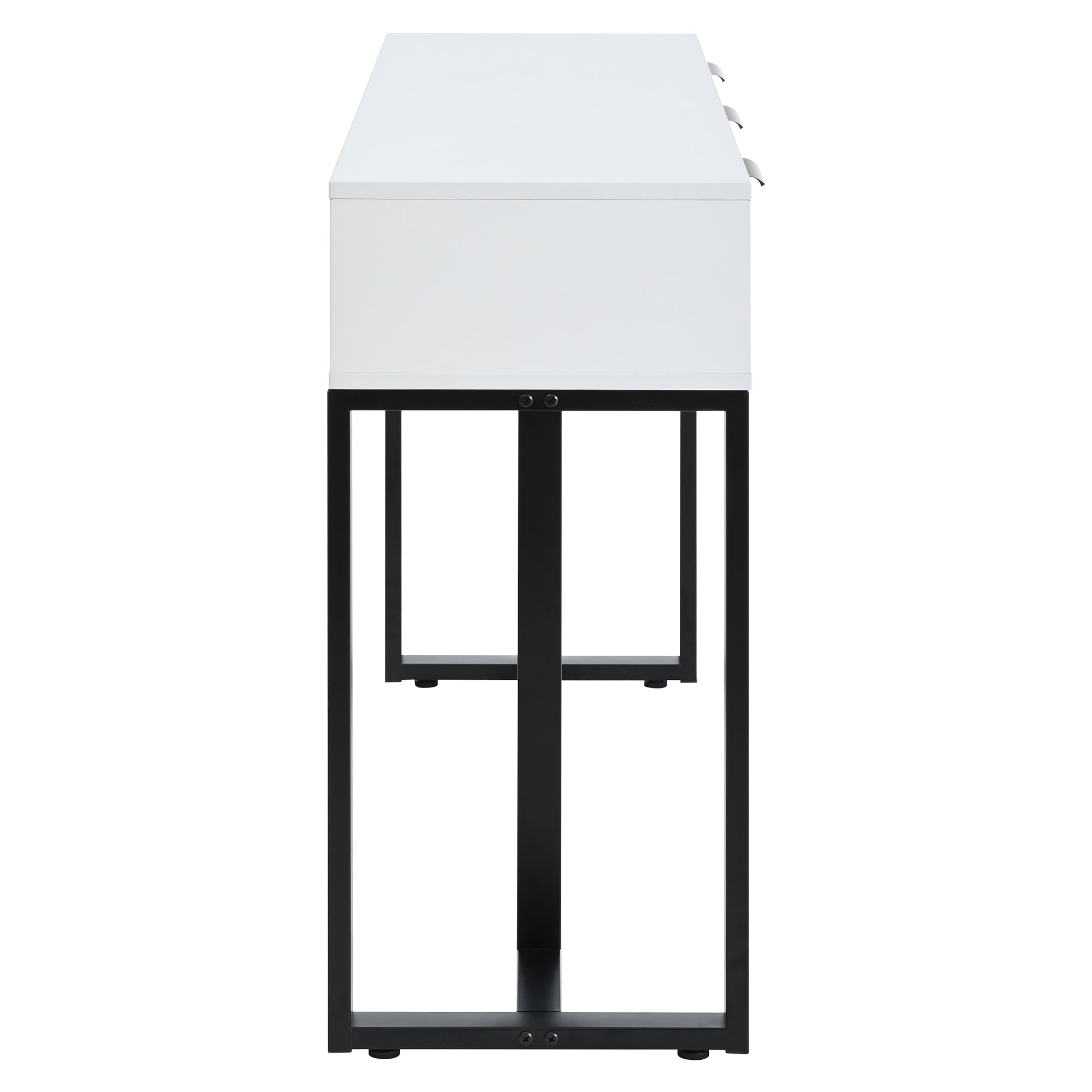 [variant:N852P470448B] White+Black image 16