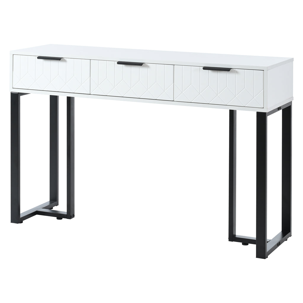 [variant:N852P470448B] White+Black image 18
