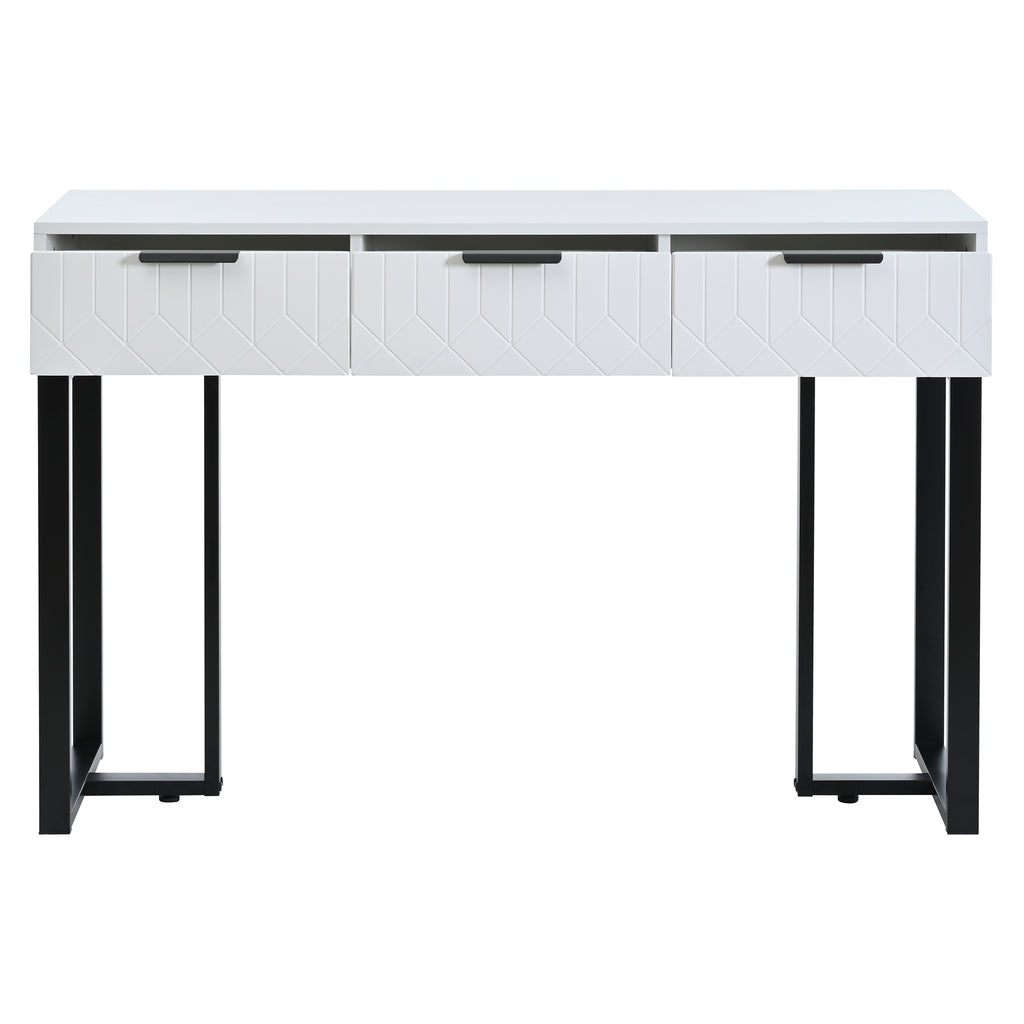 [variant:N852P470448B] White+Black image 12