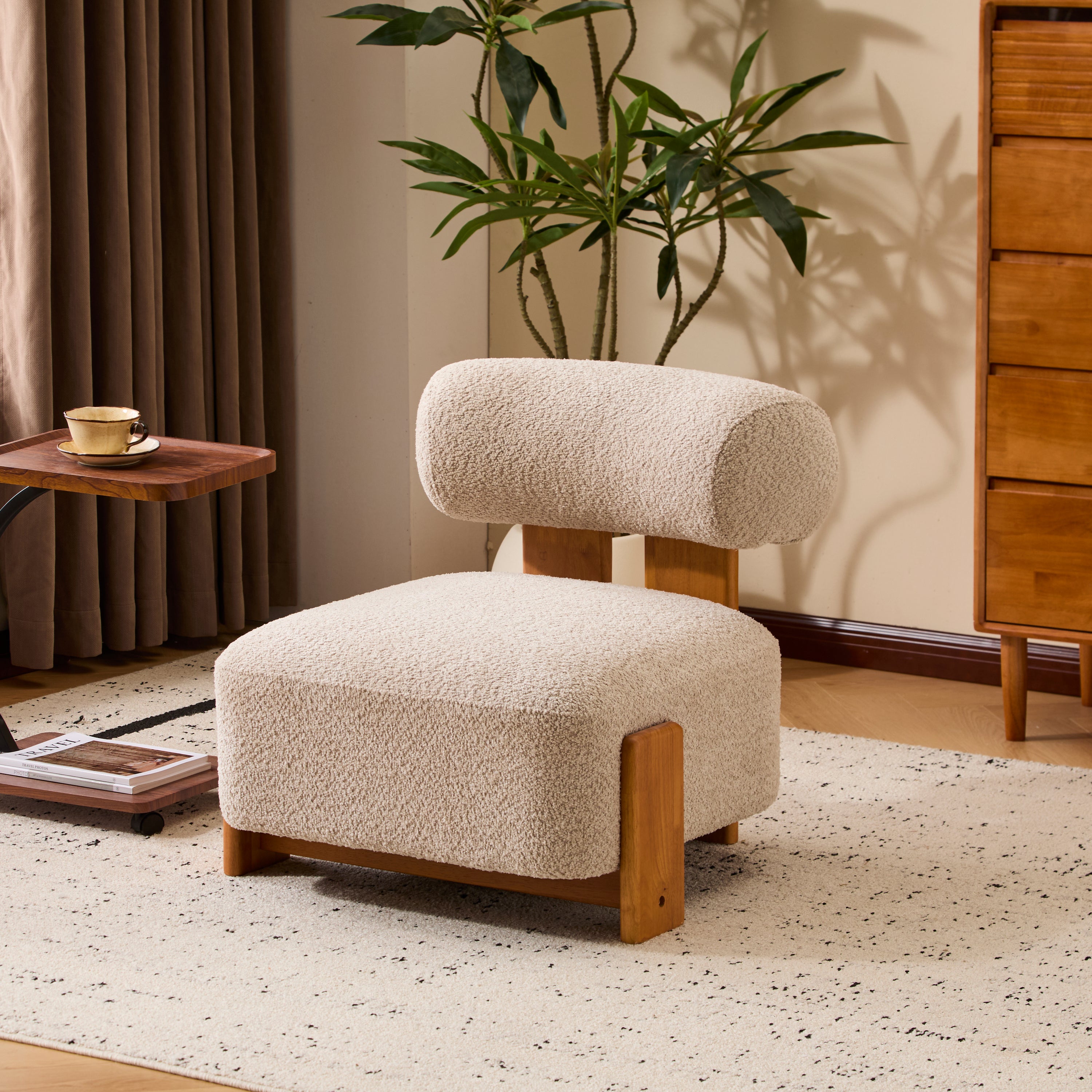 [variant:N913P495894A] Modern Bouclé Lounge Chair – Almond,Natural image 1