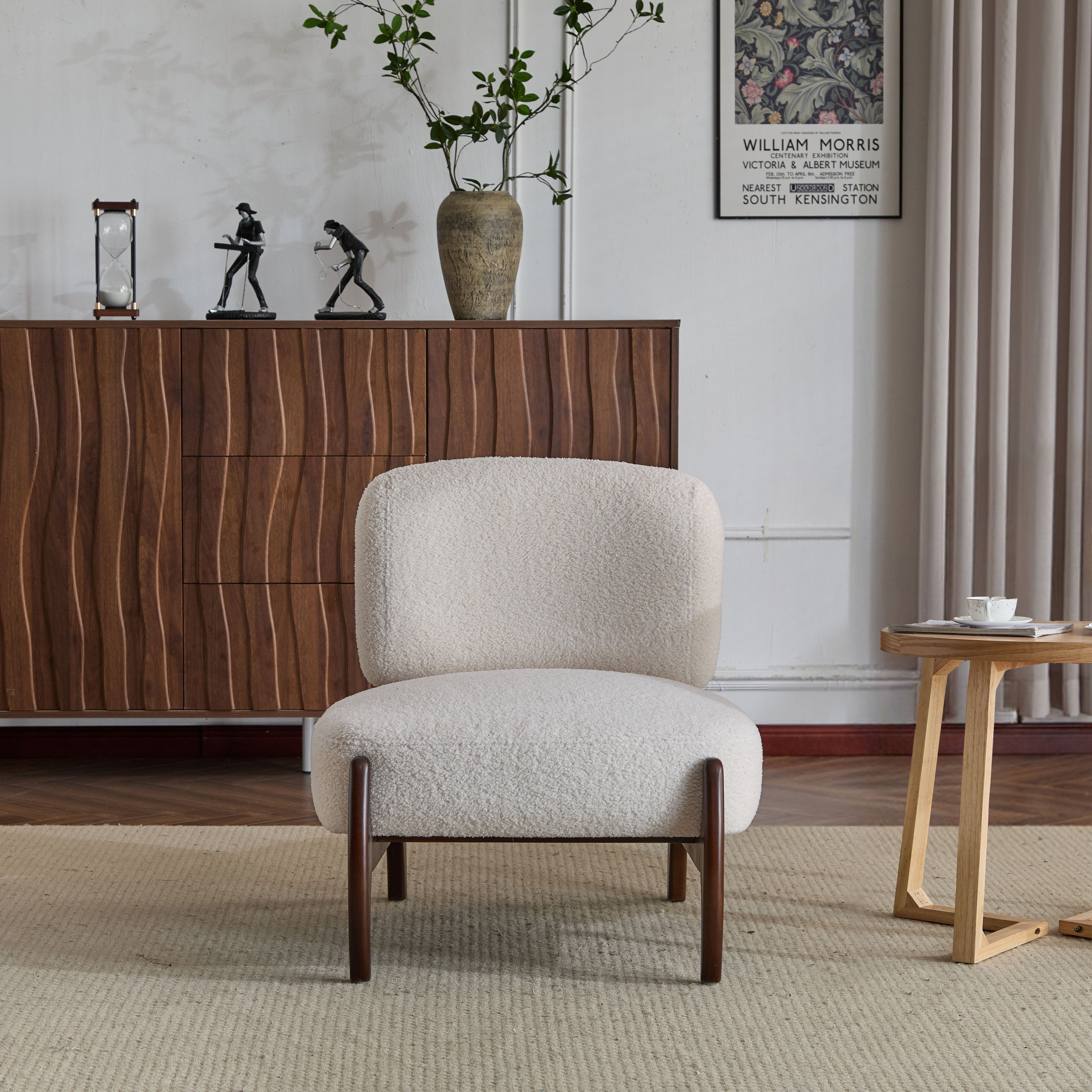 [variant:N913P495912B] Modern Boucle Lounge Chair image 4