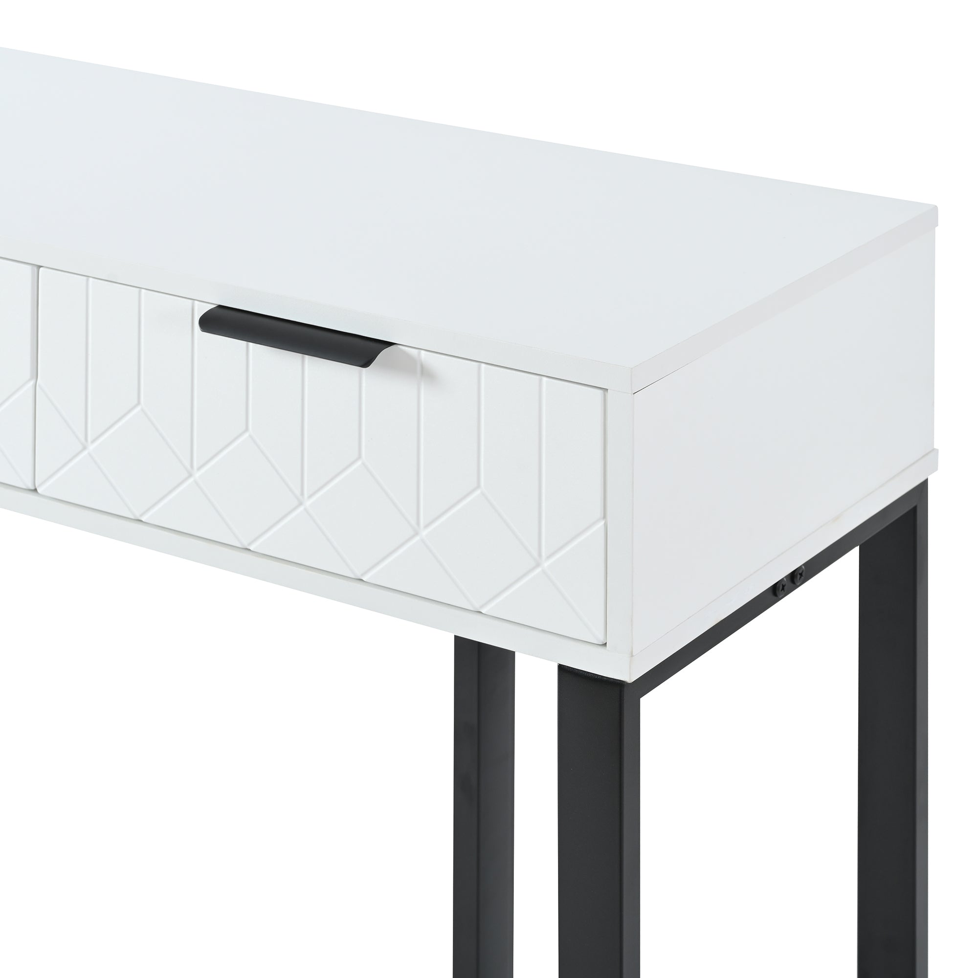 [variant:N852P470448B] White+Black image 17