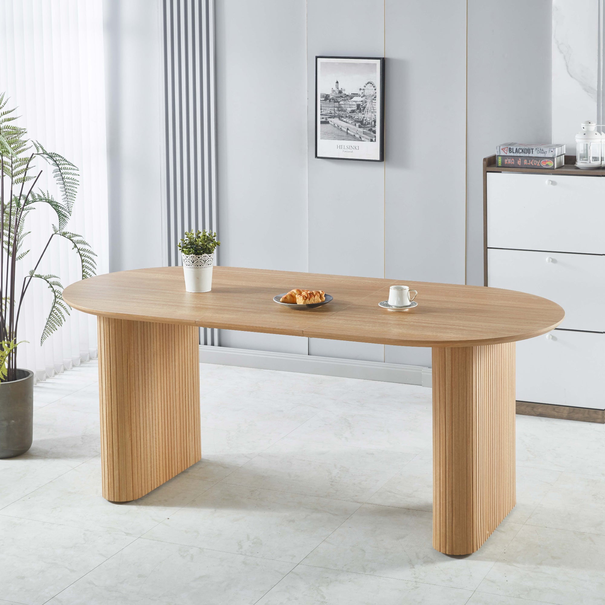 [variant:W3808S00001] Extendable Oval Dining Table – Oak or Walnut image 1