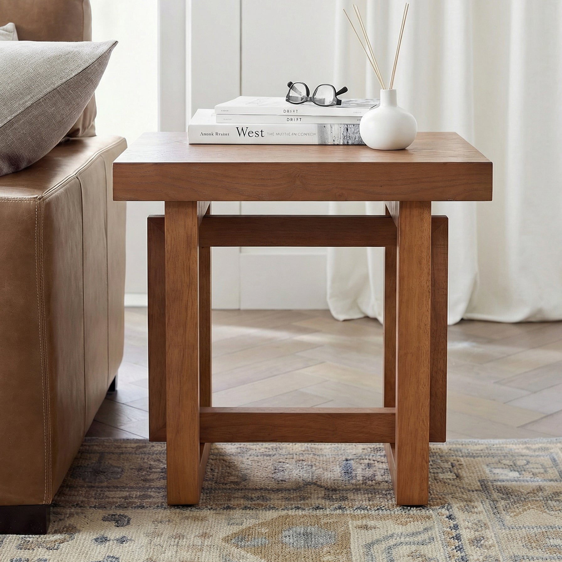 [variant:N876P386375D] Farmhouse Solid Wood End Table image 4