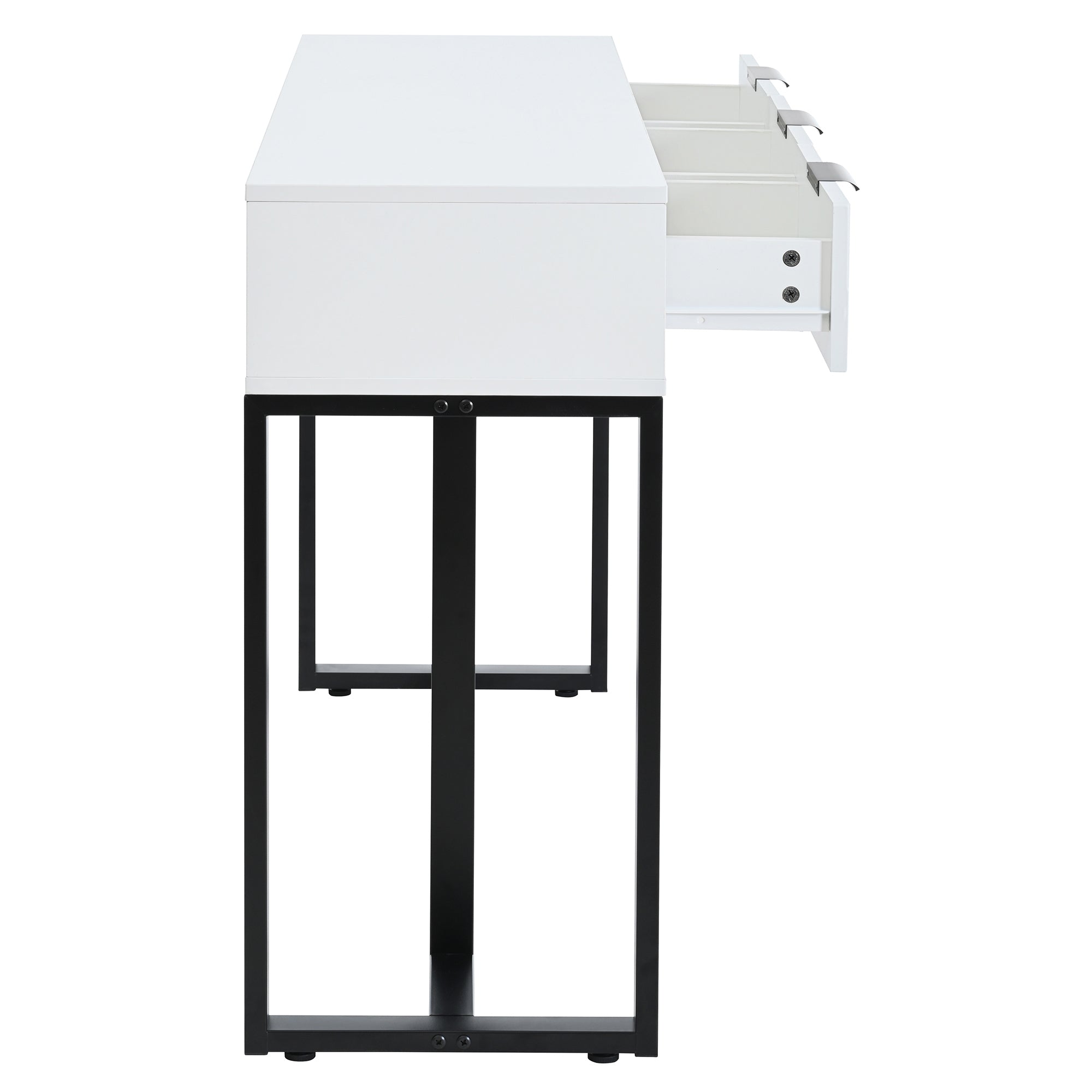 [variant:N852P470448B] White+Black image 14