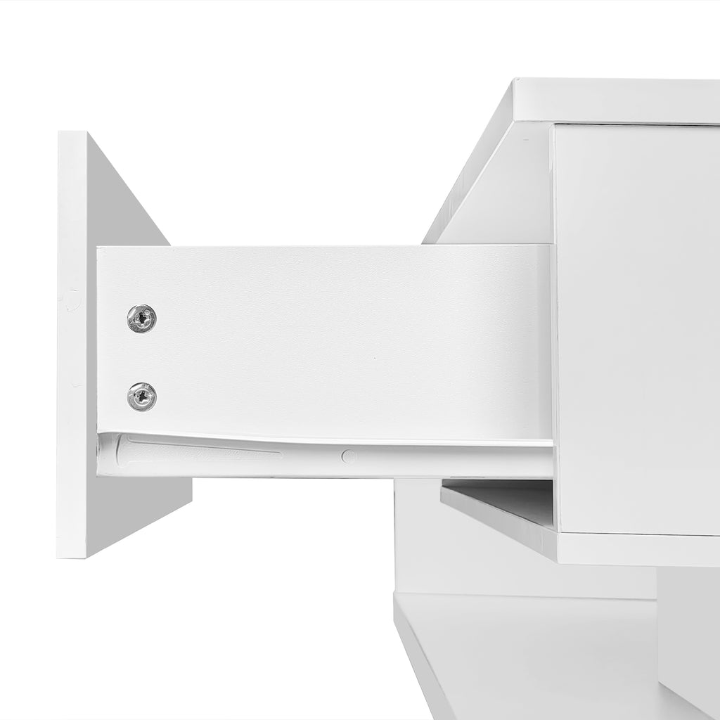 [variant:N875P283197W] White image 13